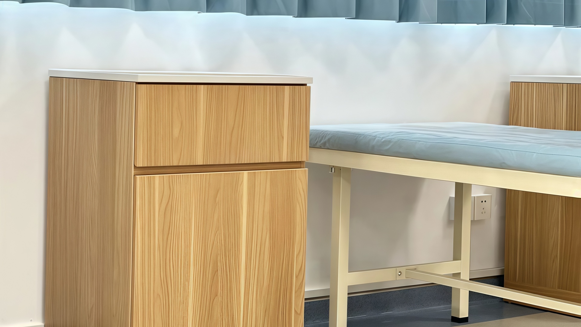 Rehabilitation therapy room3