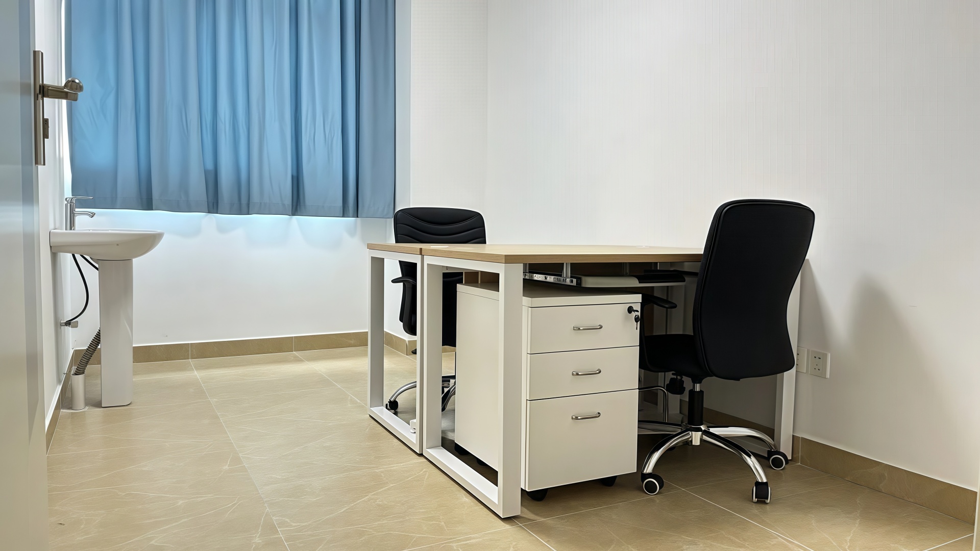 doctor&lsquo;s office 2