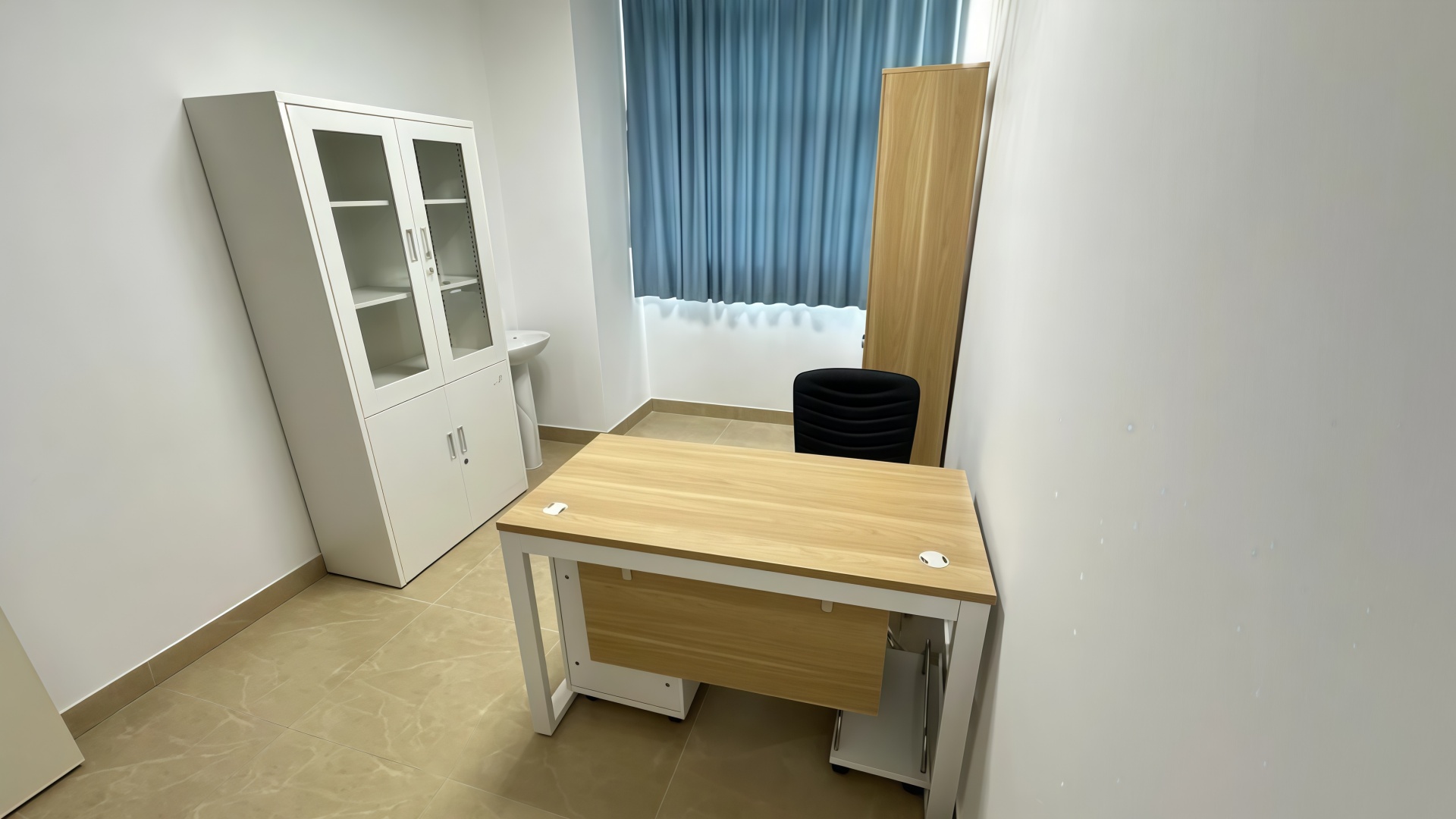 doctor&lsquo;s office